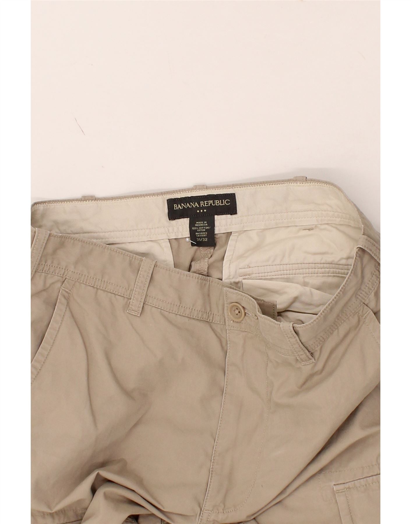 BANANA REPUBLIC Mens Straight Cargo Trousers W31 L27 Beige Cotton Vintage Banana Republic and Second-Hand Banana Republic from Messina Hembry