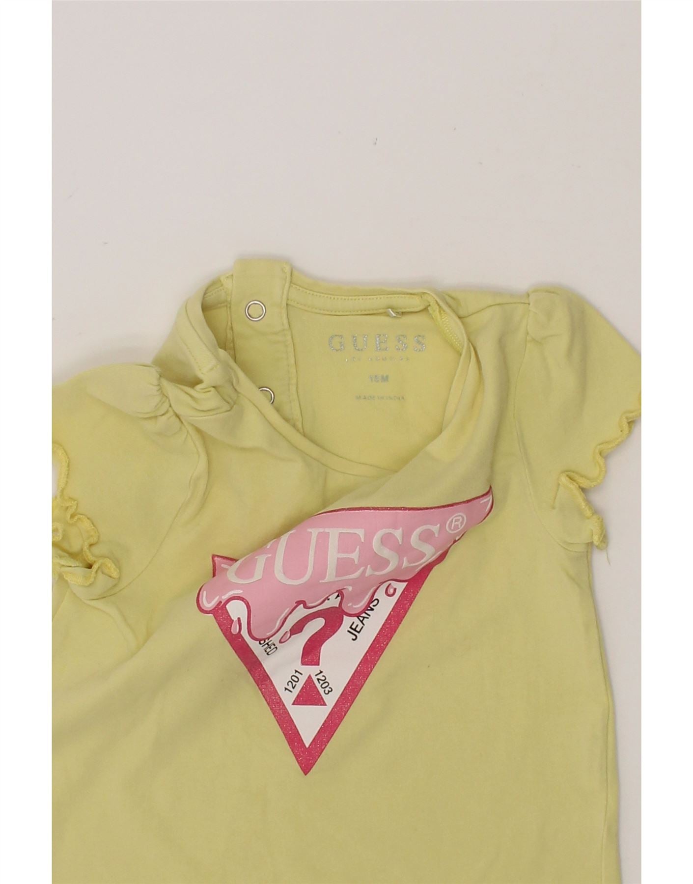 GUESS Baby Girls Graphic T-Shirt Top 12-18 Months Yellow Vintage Guess and Second-Hand Guess from Messina Hembry