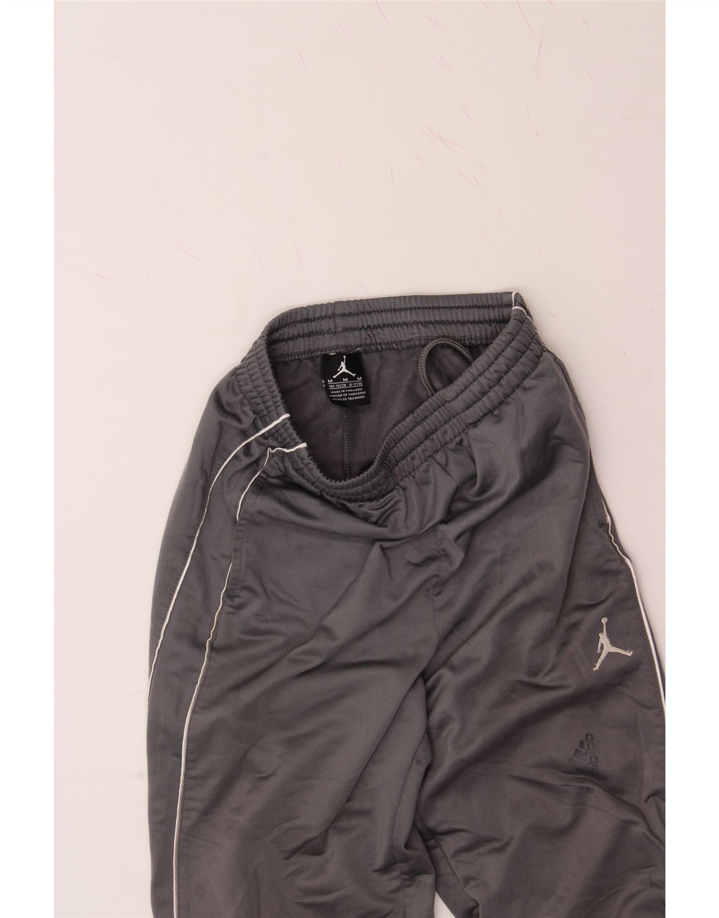 JORDAN Boys Tracksuit Trousers 10-11 Years Medium Grey Polyester Vintage Jordan and Second-Hand Jordan from Messina Hembry