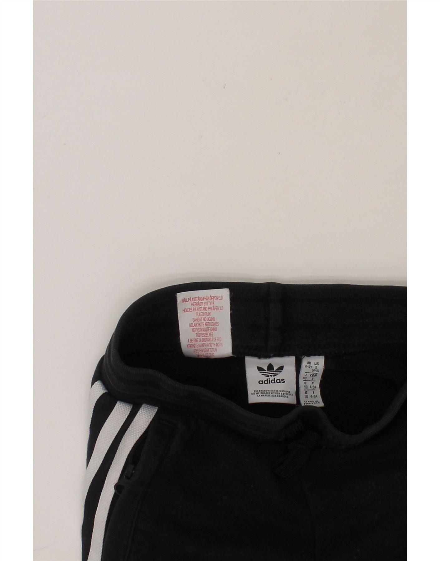 ADIDAS Boys Tracksuit Trousers Joggers 4-5 Years Black Cotton Vintage Adidas and Second-Hand Adidas from Messina Hembry