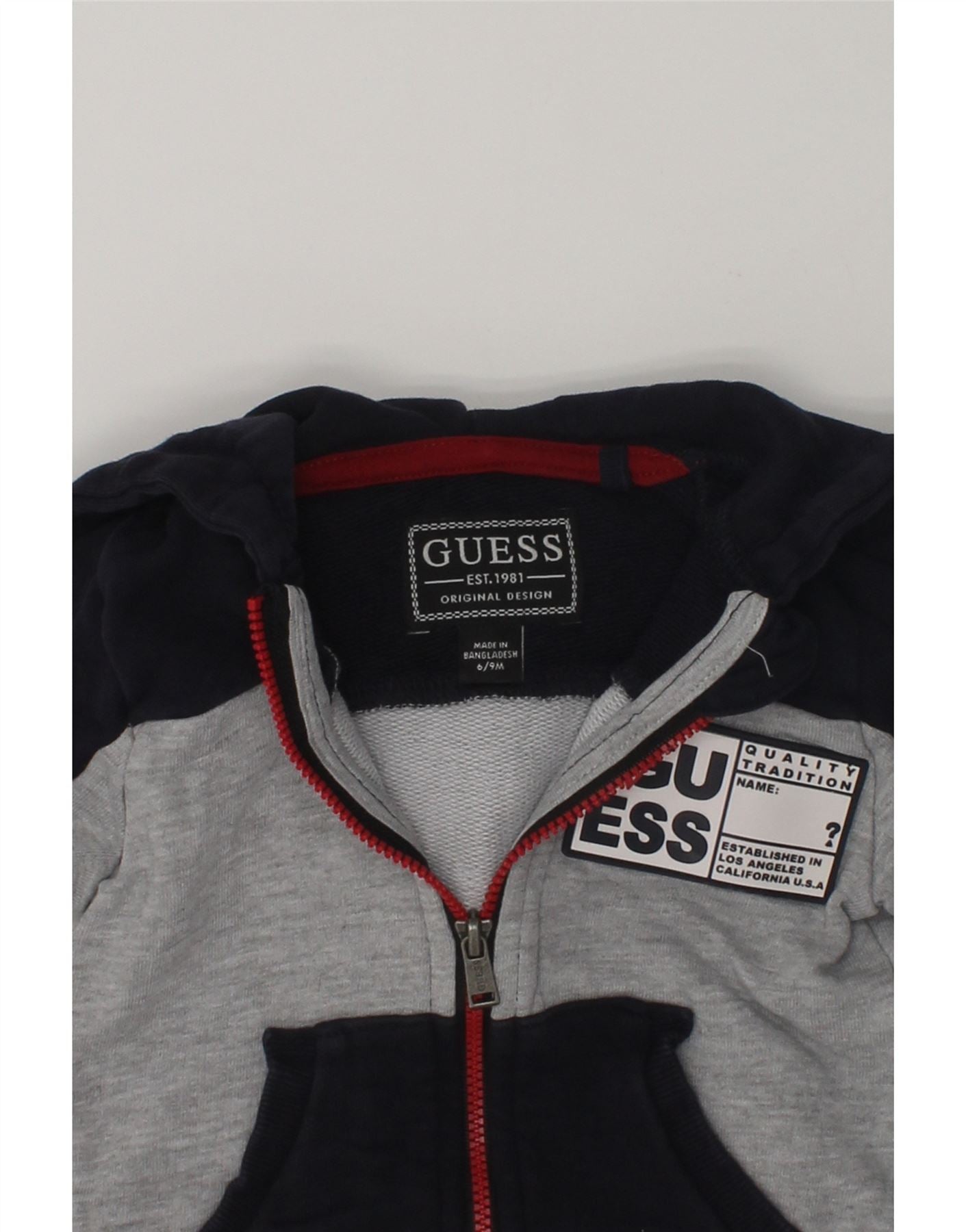 GUESS Baby Boys Graphic Zip Hoodie Sweater 6-9 Months Grey Colourblock | Vintage Guess | Thrift | Second-Hand Guess | Used Clothing | Messina Hembry