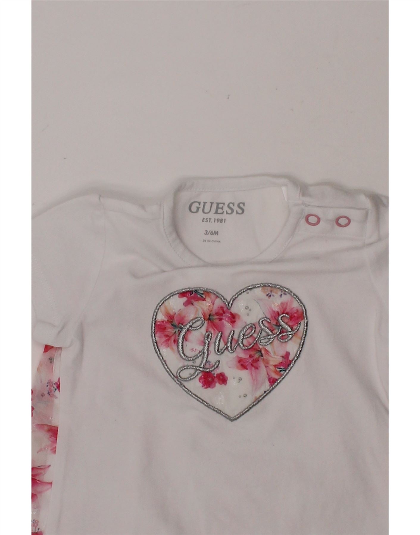 GUESS Baby Girls Graphic T-Shirt Top 3-6 Months White Floral Vintage Guess and Second-Hand Guess from Messina Hembry
