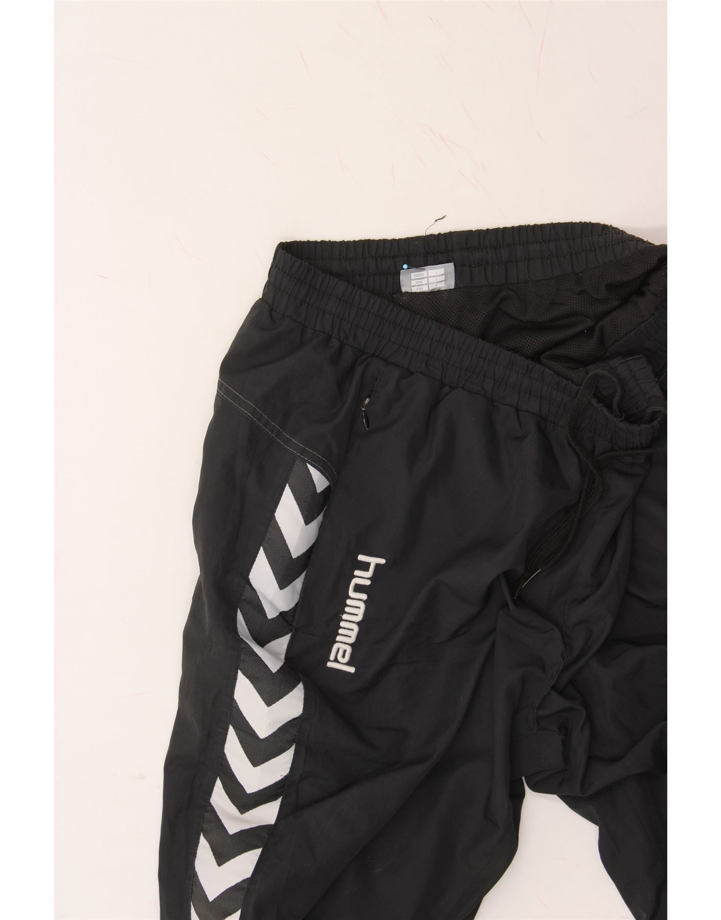 HUMMEL Mens Graphic Tracksuit Trousers Large Black Polyester Vintage Hummel and Second-Hand Hummel from Messina Hembry