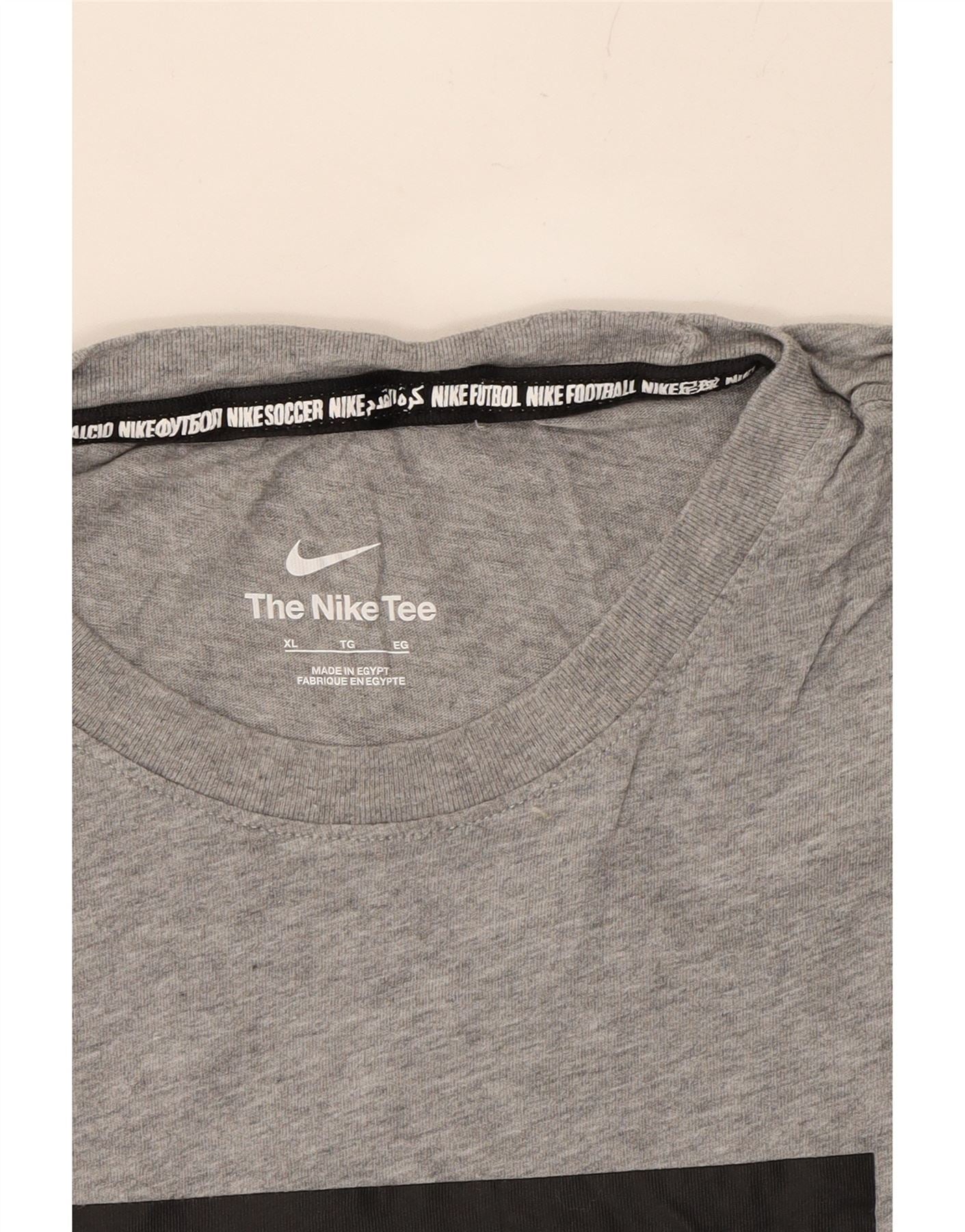NIKE Mens Graphic T-Shirt Top XL Grey Cotton Vintage Nike and Second-Hand Nike from Messina Hembry