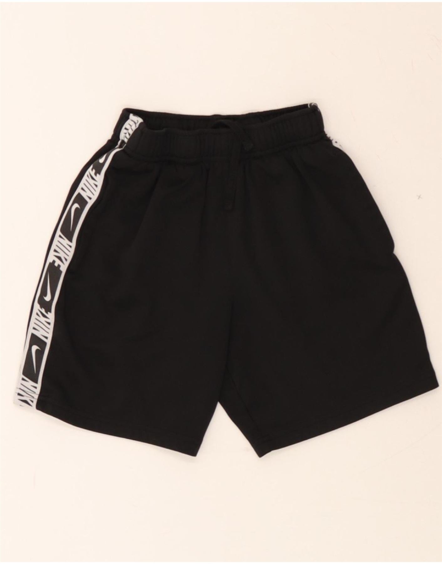 NIKE Boys Graphic Sport Shorts 8-9 Years Small  Black Polyester Vintage Nike and Second-Hand Nike from Messina Hembry