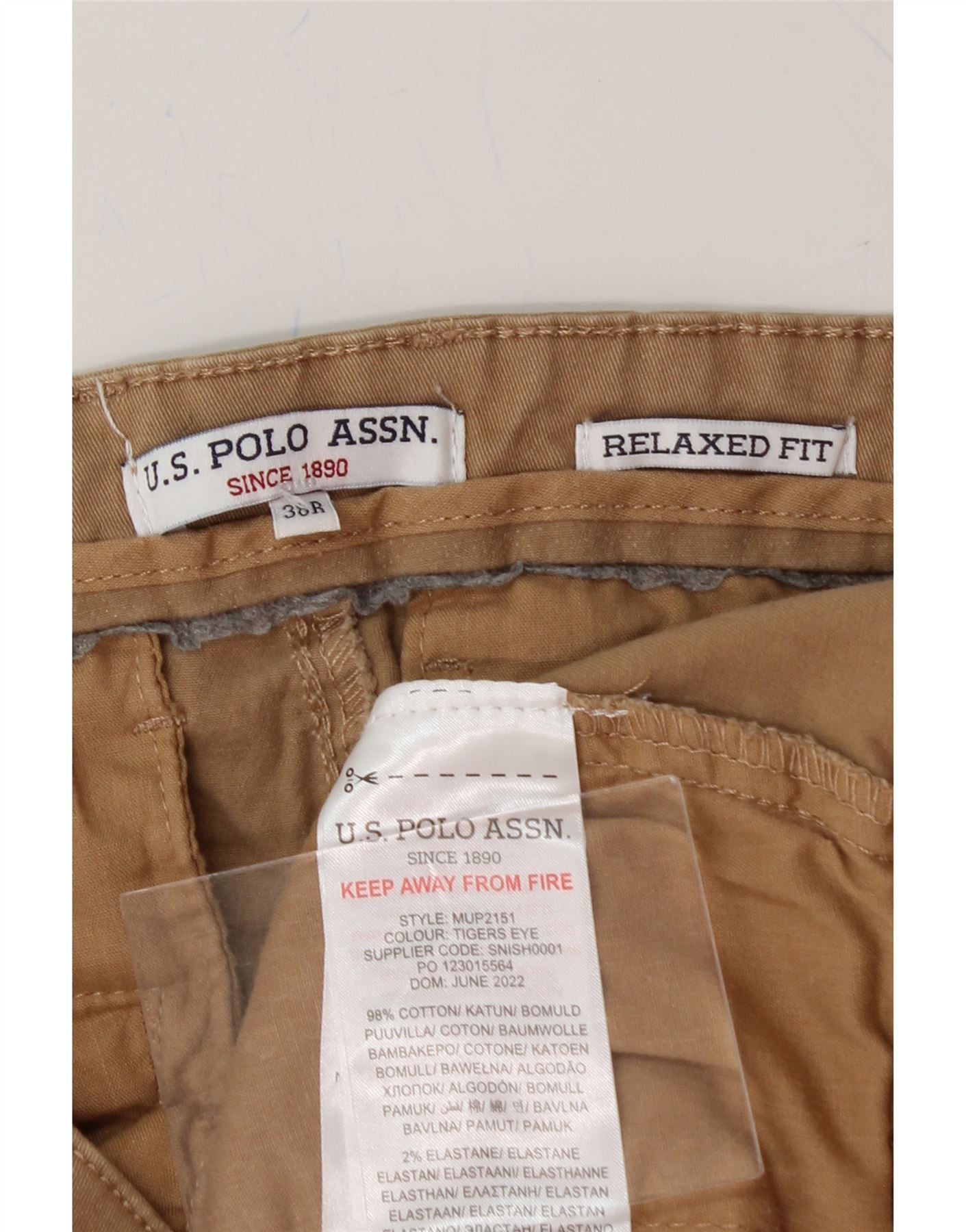 U.S. POLO ASSN. Mens Relaxed Fit Chino Trousers W38 L30 Brown Cotton Vintage U.S. Polo Assn. and Second-Hand U.S. Polo Assn. from Messina Hembry