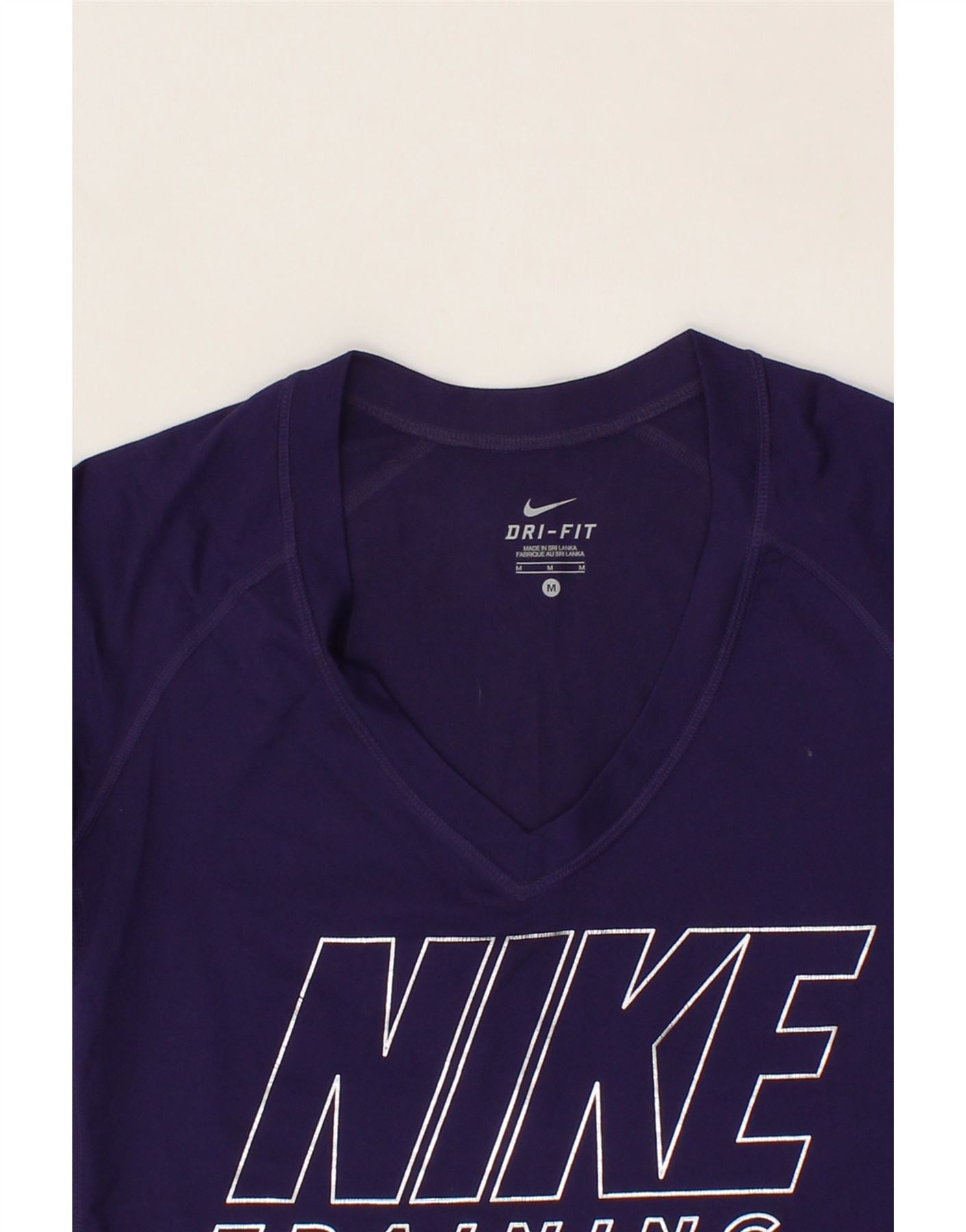 NIKE Womens Dri Fit Graphic T-Shirt Top UK 12 Medium Purple Vintage Nike and Second-Hand Nike from Messina Hembry