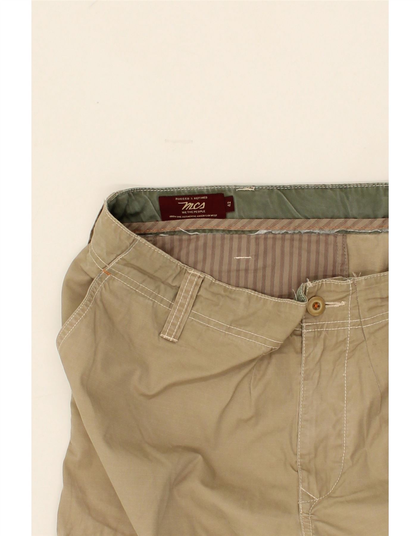 MARLBORO CLASSICS Mens Cargo Shorts W42 2XL Beige Vintage Marlboro Classics and Second-Hand Marlboro Classics from Messina Hembry