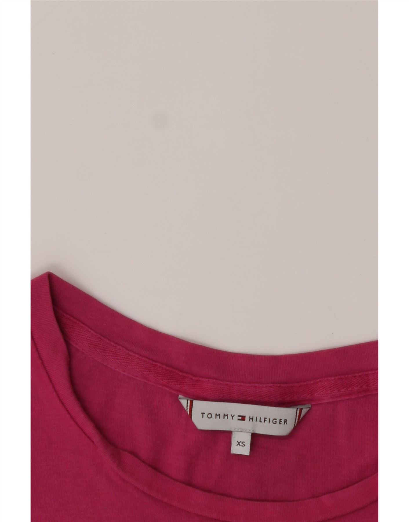 TOMMY HILFIGER Womens T-Shirt Top UK 6 XS Pink Cotton Vintage Tommy Hilfiger and Second-Hand Tommy Hilfiger from Messina Hembry