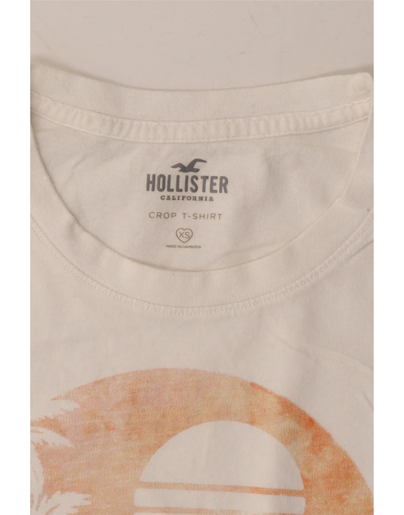 HOLLISTER Womens Crop Graphic T-Shirt Top UK 6 XS White Cotton Vintage Hollister and Second-Hand Hollister from Messina Hembry