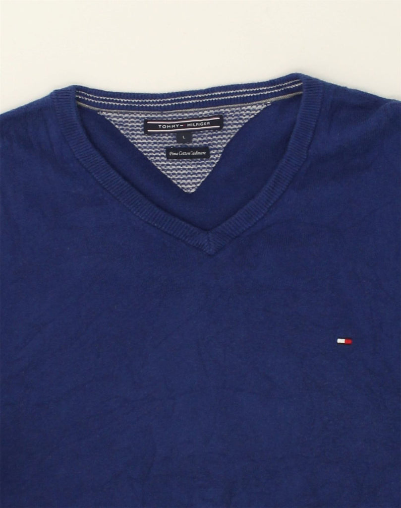 TOMMY HILFIGER Mens V-Neck Jumper Sweater Large Blue Cotton | Vintage Tommy Hilfiger | Thrift | Second-Hand Tommy Hilfiger | Used Clothing | Messina Hembry 