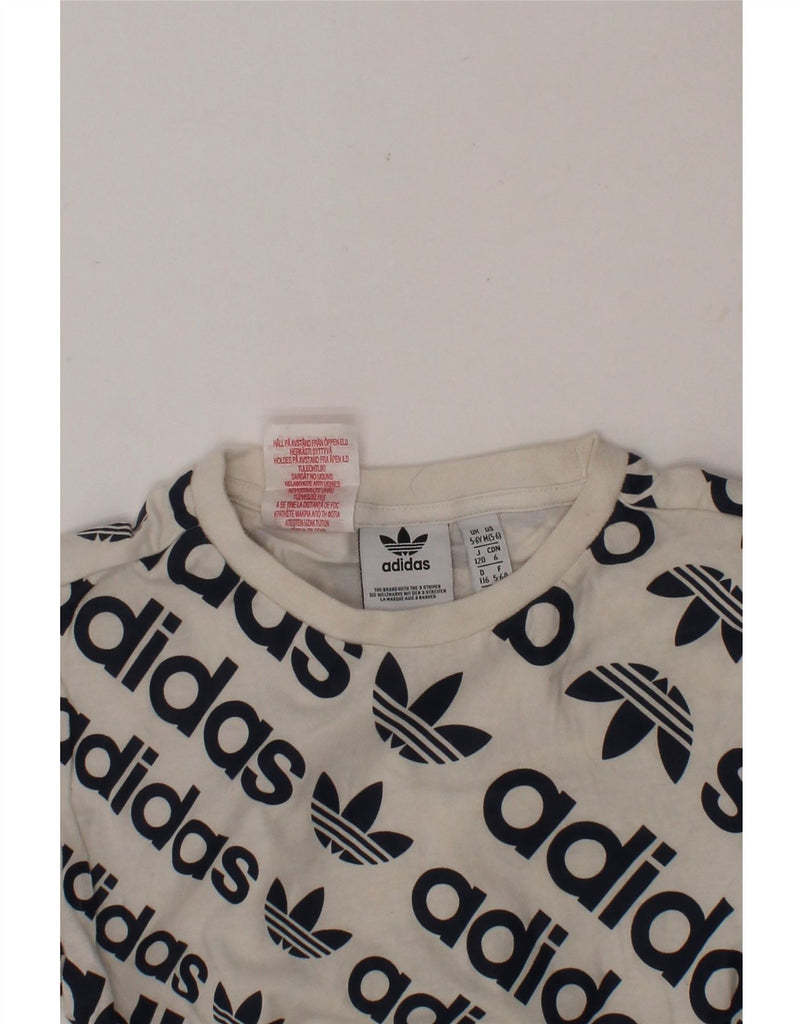 ADIDAS Boys Graphic T-Shirt Top 5-6 Years White Cotton Vintage Adidas and Second-Hand Adidas from Messina Hembry 