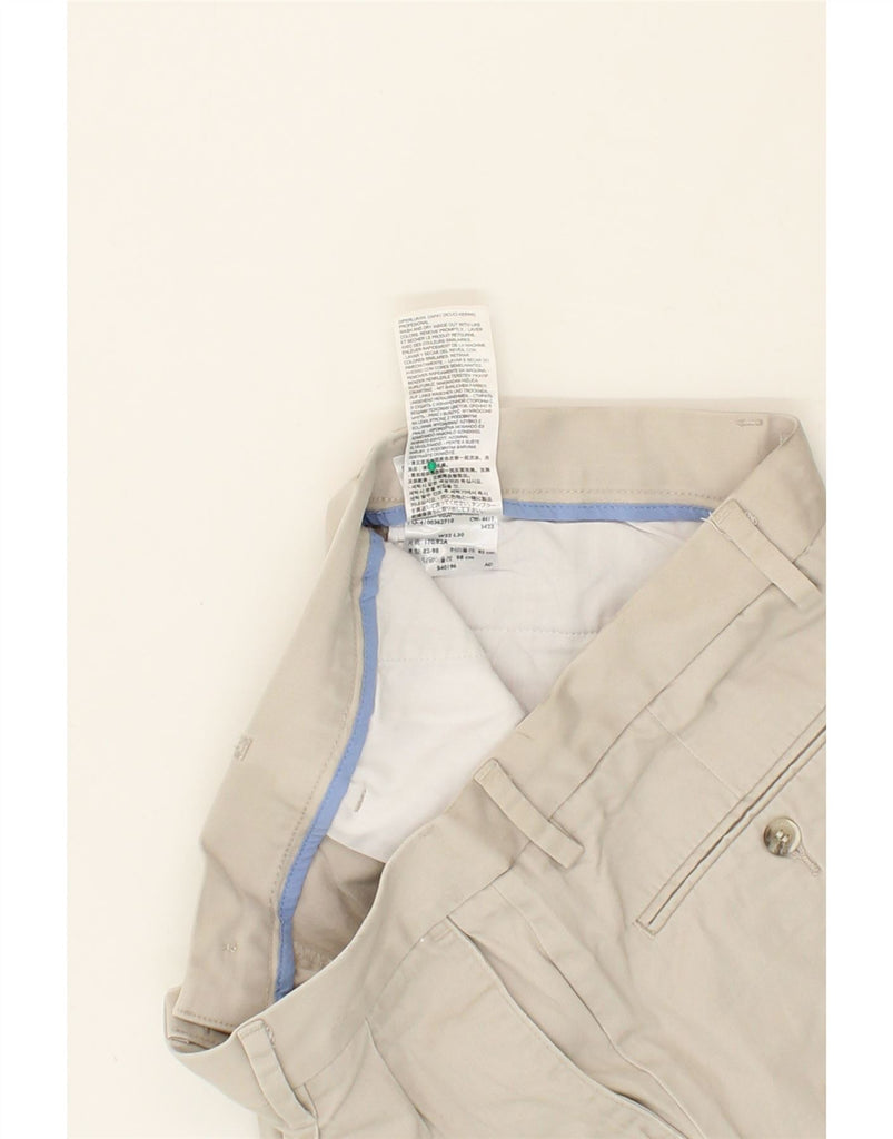 DOCKERS Mens Classic Fit Pegged Chino Trousers W32 L30 Beige Cotton Vintage Dockers and Second-Hand Dockers from Messina Hembry 