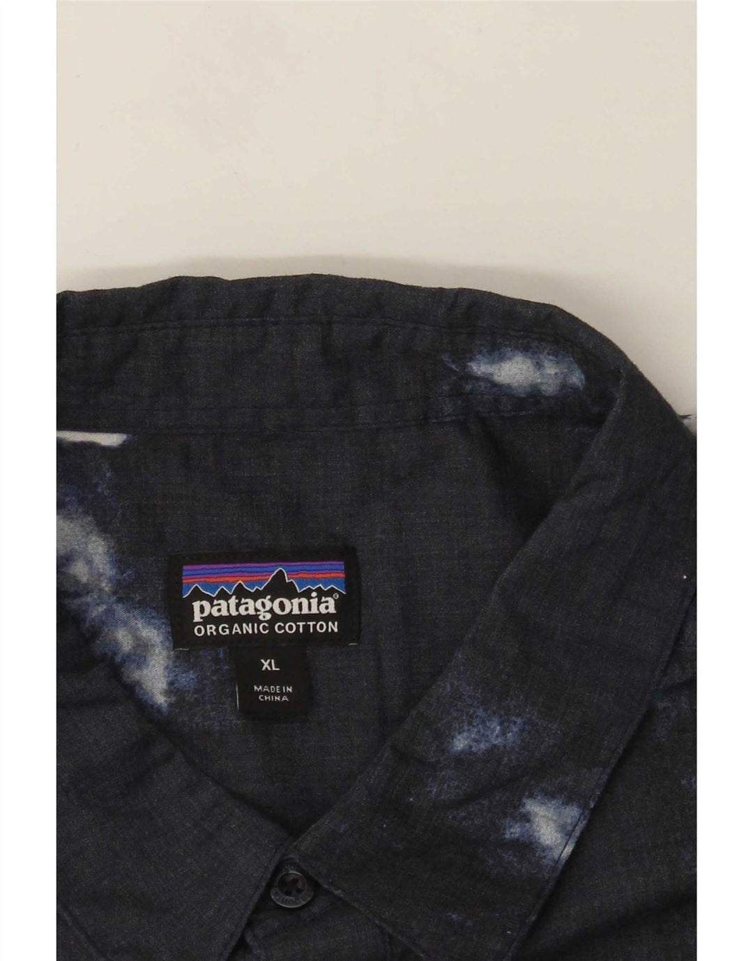 Patagonia Mens Abstract Pattern Short Sleeve Shirt XL Navy Blue Hawaiian