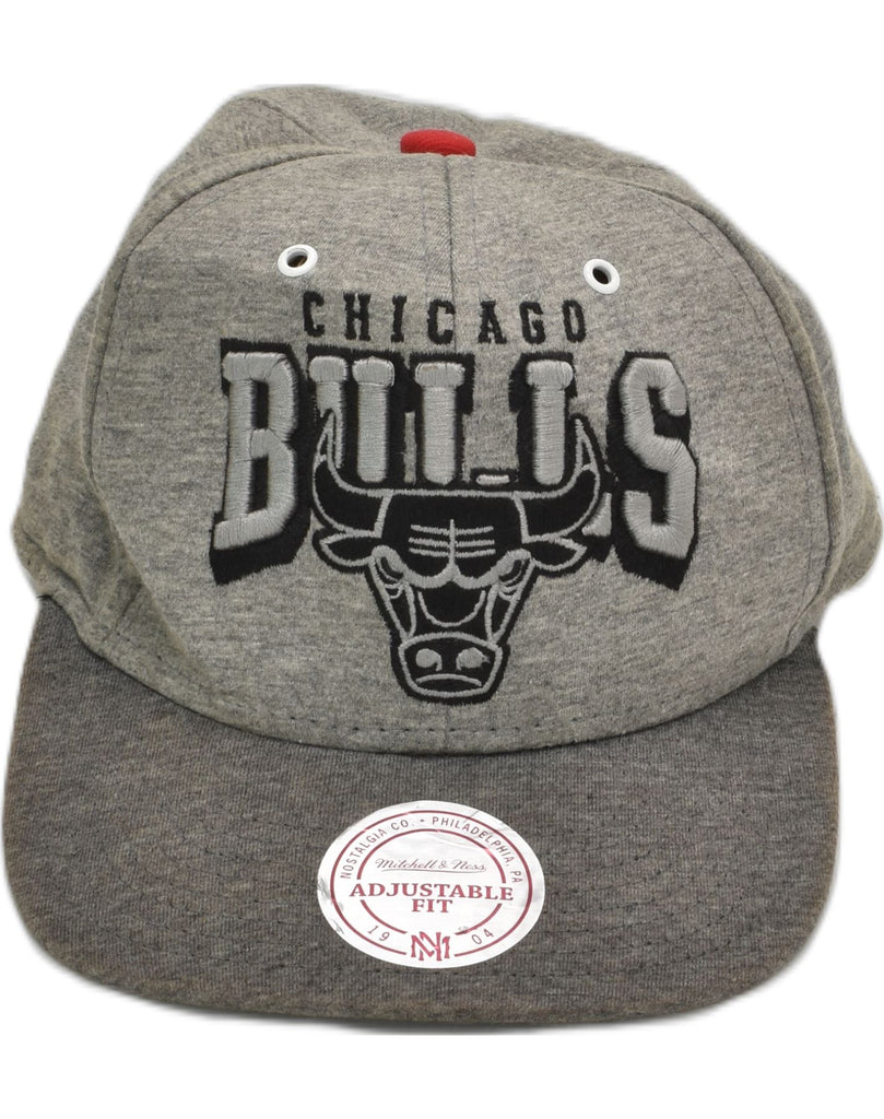 MITCHELL & NESS Mens Chicago Bulls Snapback Cap One Size Grey Cotton | Vintage Mitchell & Ness | Thrift | Second-Hand Mitchell & Ness | Used Clothing | Messina Hembry 