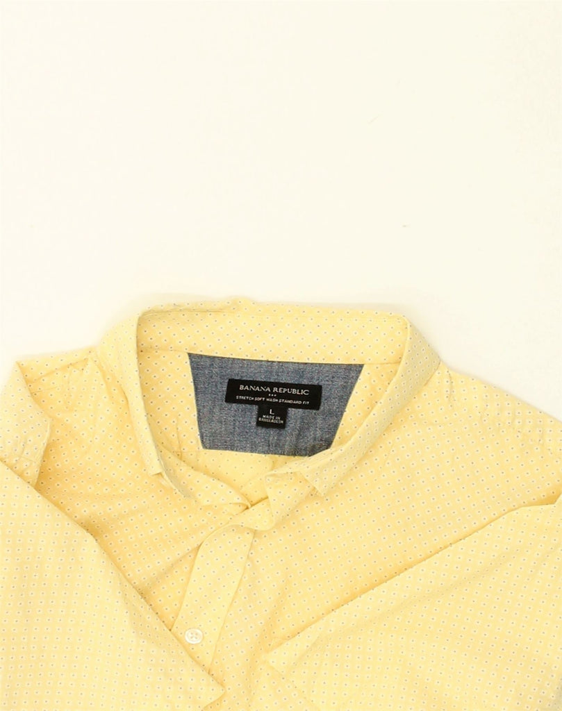 BANANA REPUBLIC Mens Short Sleeve Shirt Large Yellow Geometric Cotton | Vintage Banana Republic | Thrift | Second-Hand Banana Republic | Used Clothing | Messina Hembry 