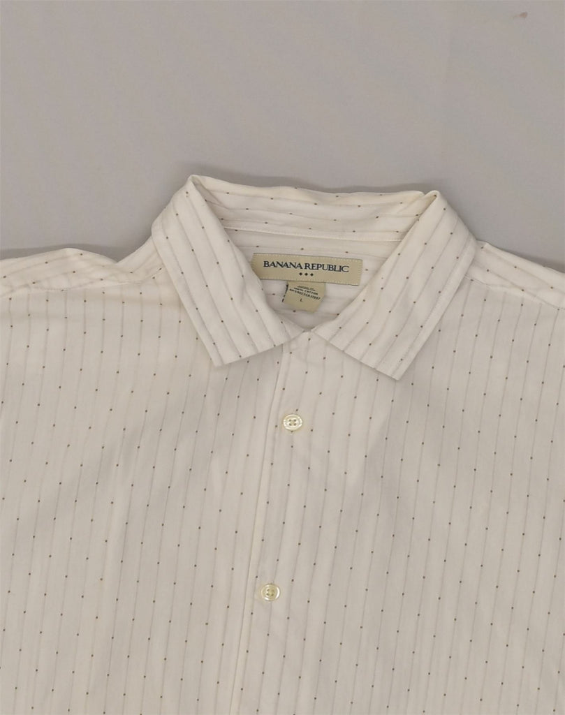 BANANA REPUBLIC Mens Short Sleeve Shirt Large White Pinstripe Cotton | Vintage Banana Republic | Thrift | Second-Hand Banana Republic | Used Clothing | Messina Hembry 