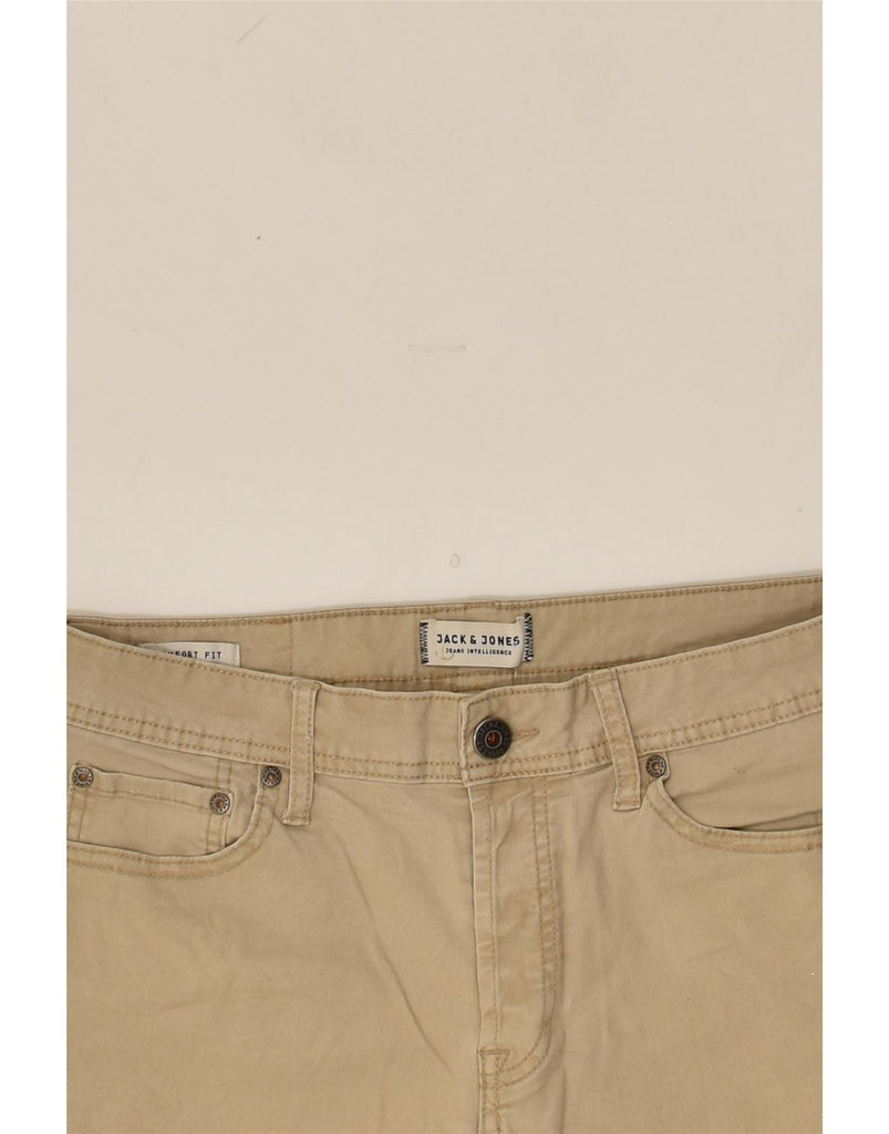 JACK & JONES Mens Comfort Fit Casual Shorts Small W32 Beige Polyester | Vintage Jack & Jones | Thrift | Second-Hand Jack & Jones | Used Clothing | Messina Hembry 