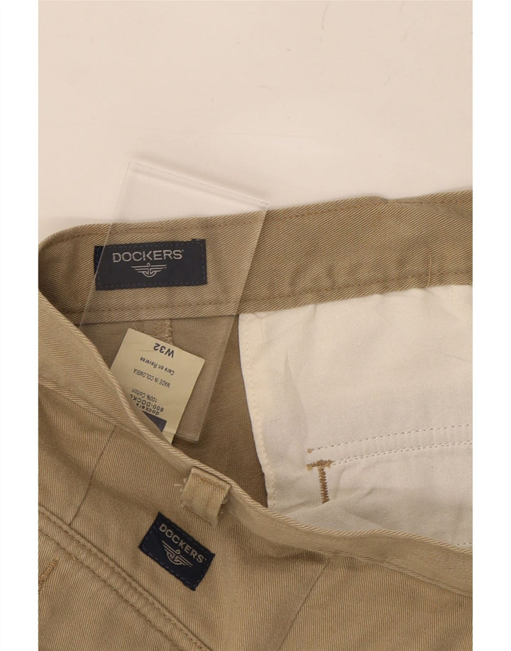 DOCKERS Mens Cargo Shorts W32 Medium Beige Cotton Vintage Dockers and Second-Hand Dockers from Messina Hembry 