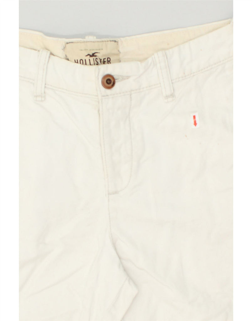 HOLLISTER Mens Chino Shorts W28 Small Off White Cotton | Vintage Hollister | Thrift | Second-Hand Hollister | Used Clothing | Messina Hembry 