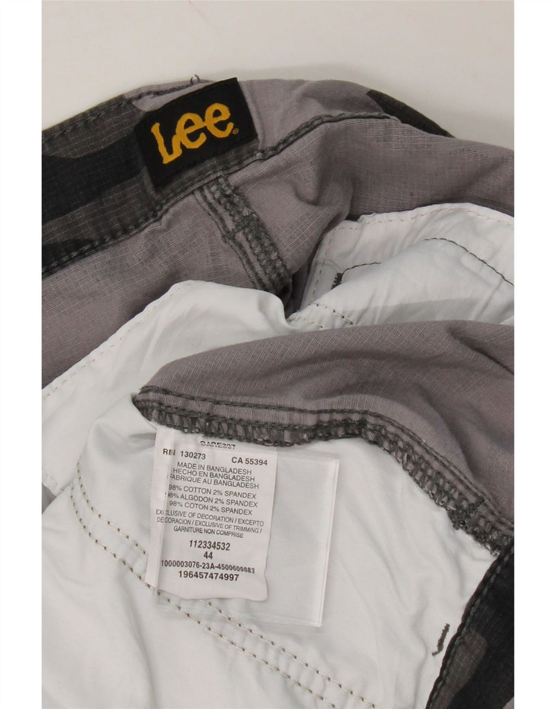 LEE Mens Cargo Shorts W44 2XL Grey Camouflage Cotton Vintage Lee and Second-Hand Lee from Messina Hembry 