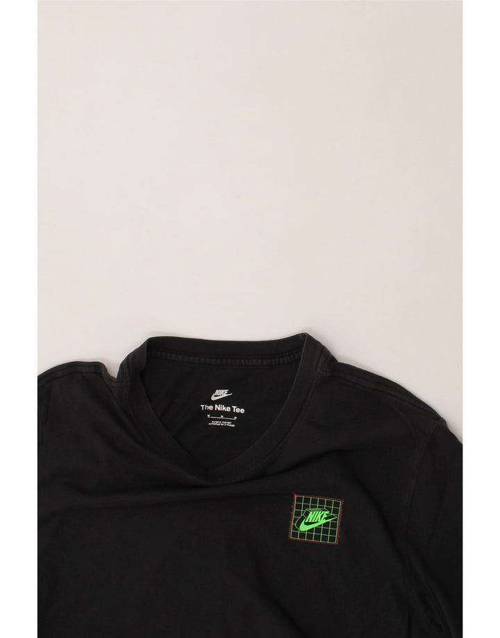 NIKE Mens Graphic T-Shirt Top Medium Black Cotton Vintage Nike and Second-Hand Nike from Messina Hembry 