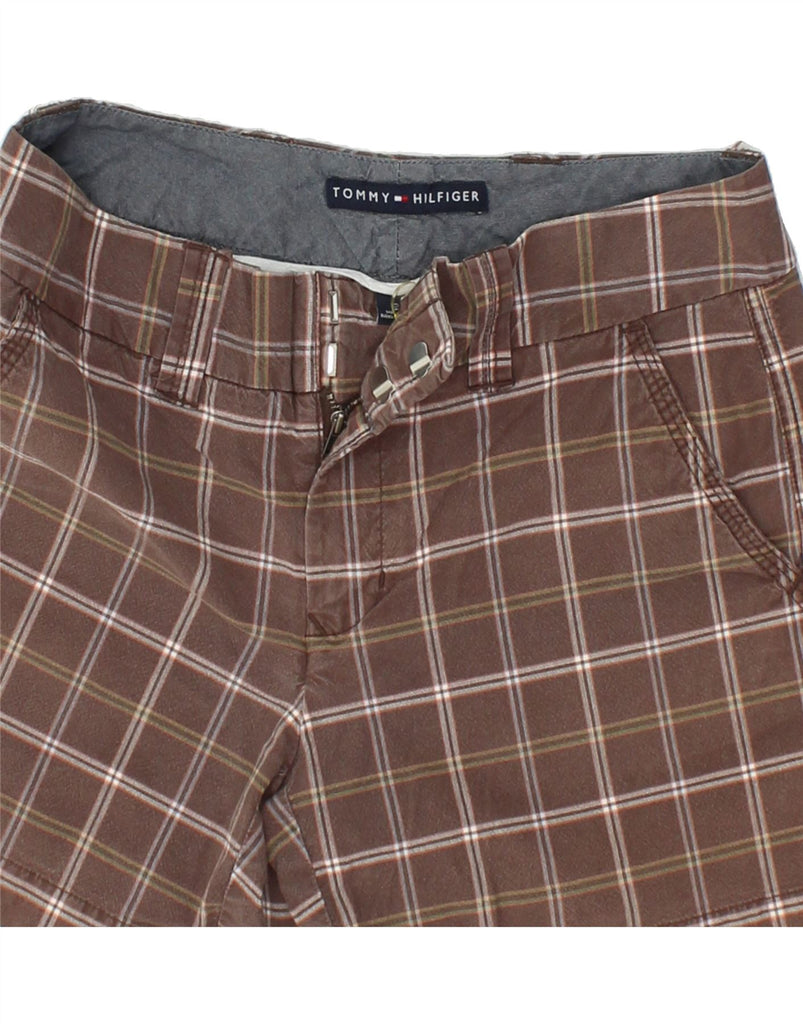 TOMMY HILFIGER Womens Chino Shorts US 2 XS W30 Brown Check Cotton | Vintage Tommy Hilfiger | Thrift | Second-Hand Tommy Hilfiger | Used Clothing | Messina Hembry 