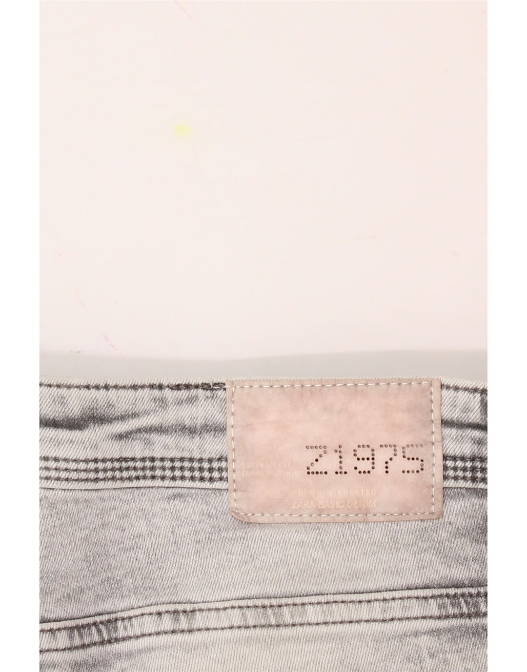 ZARA Womens Distressed Skinny Jeans W30 L26 Grey Vintage Zara and Second-Hand Zara from Messina Hembry 