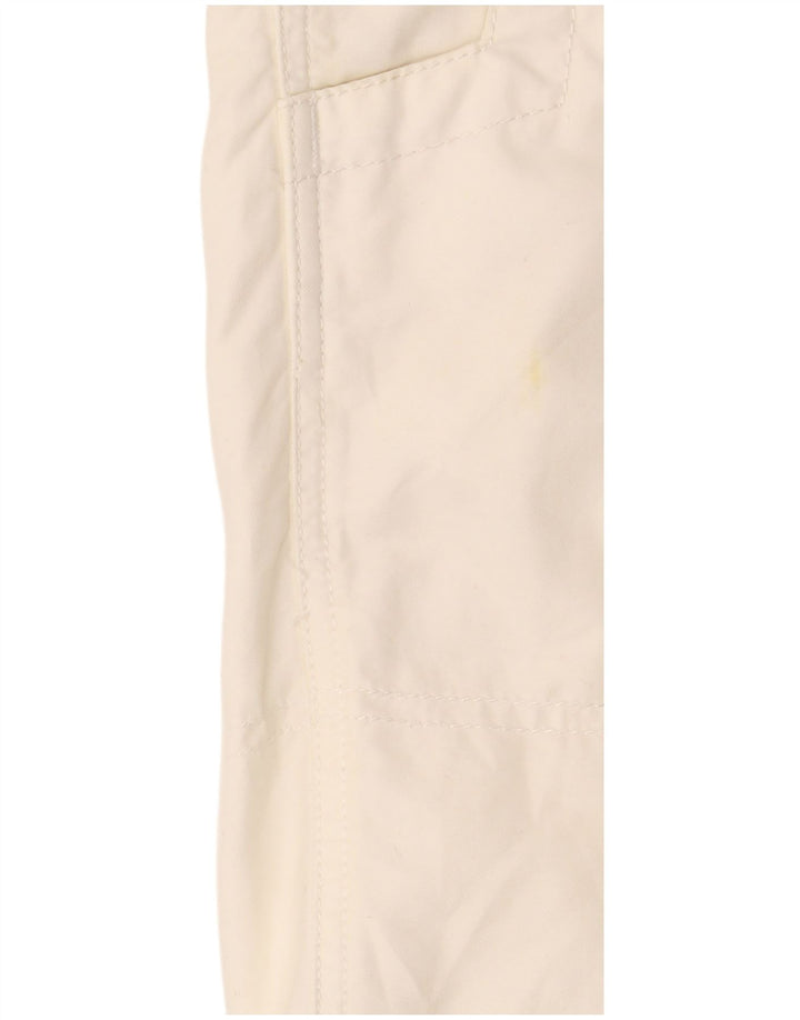 TOMMY HILFIGER Mens Graphic Bermuda Shorts Medium W32 White Cotton