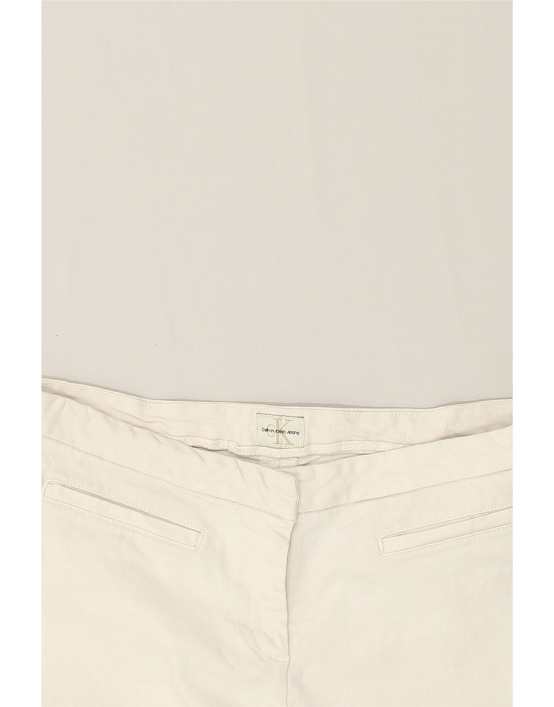 CALVIN KLEIN Womens Casual Shorts W30 Medium Off White | Vintage Calvin Klein | Thrift | Second-Hand Calvin Klein | Used Clothing | Messina Hembry 