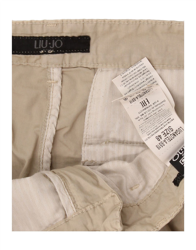 LIU JO Mens Slim Chino Trousers IT 48 Medium W32 L34 Beige Cotton Vintage Liu Jo and Second-Hand Liu Jo from Messina Hembry 