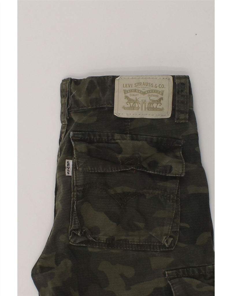 LEVI'S Boys Cargo Shorts 6-7 Years W24  Khaki Camouflage Cotton | Vintage Levi's | Thrift | Second-Hand Levi's | Used Clothing | Messina Hembry 