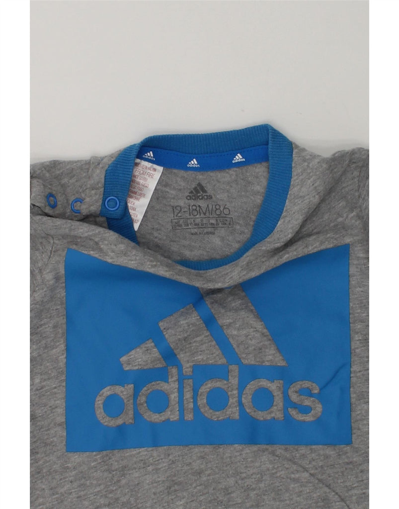 ADIDAS Baby Boys Graphic T-Shirt Top 12-18 Months Grey Cotton | Vintage Adidas | Thrift | Second-Hand Adidas | Used Clothing | Messina Hembry 