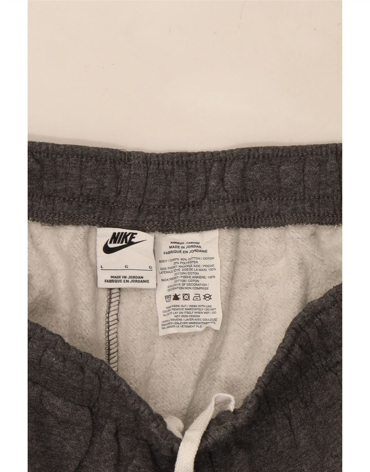 NIKE Mens Graphic Sport Shorts Large  Grey