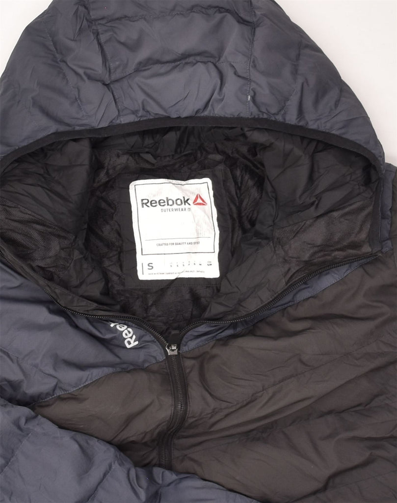 REEBOK Mens Hooded Padded Jacket UK 36 Small Grey Colourblock Polyester | Vintage Reebok | Thrift | Second-Hand Reebok | Used Clothing | Messina Hembry 