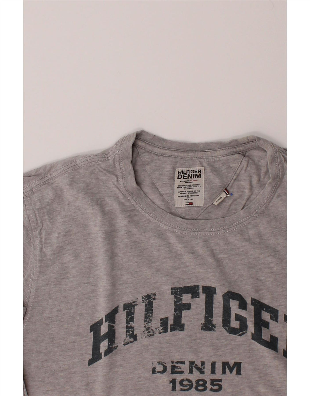 TOMMY HILFIGER Mens Graphic T-Shirt Top Medium Grey Cotton Vintage Tommy Hilfiger and Second-Hand Tommy Hilfiger from Messina Hembry 