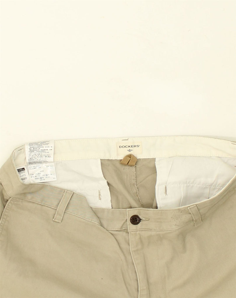 DOCKERS Mens Chino Shorts W34 Large Beige Cotton | Vintage Dockers | Thrift | Second-Hand Dockers | Used Clothing | Messina Hembry 