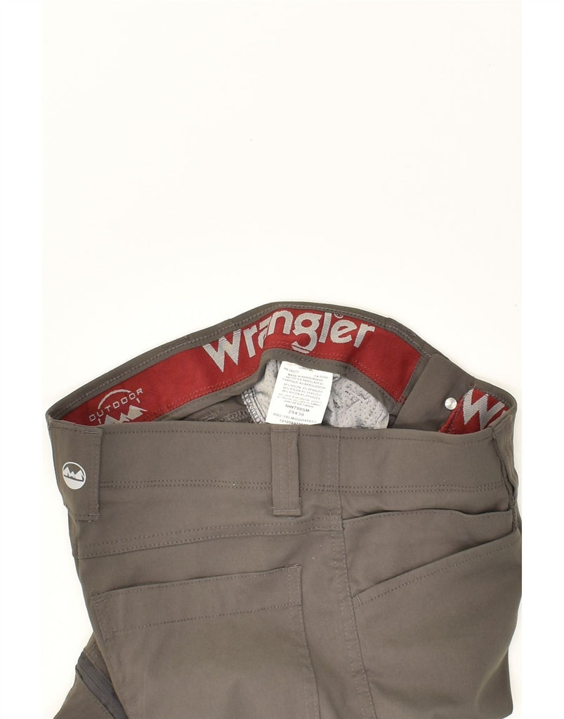 WRANGLER Mens Outdoor Straight Cargo Trousers W29 L30  Grey Nylon | Vintage Wrangler | Thrift | Second-Hand Wrangler | Used Clothing | Messina Hembry 