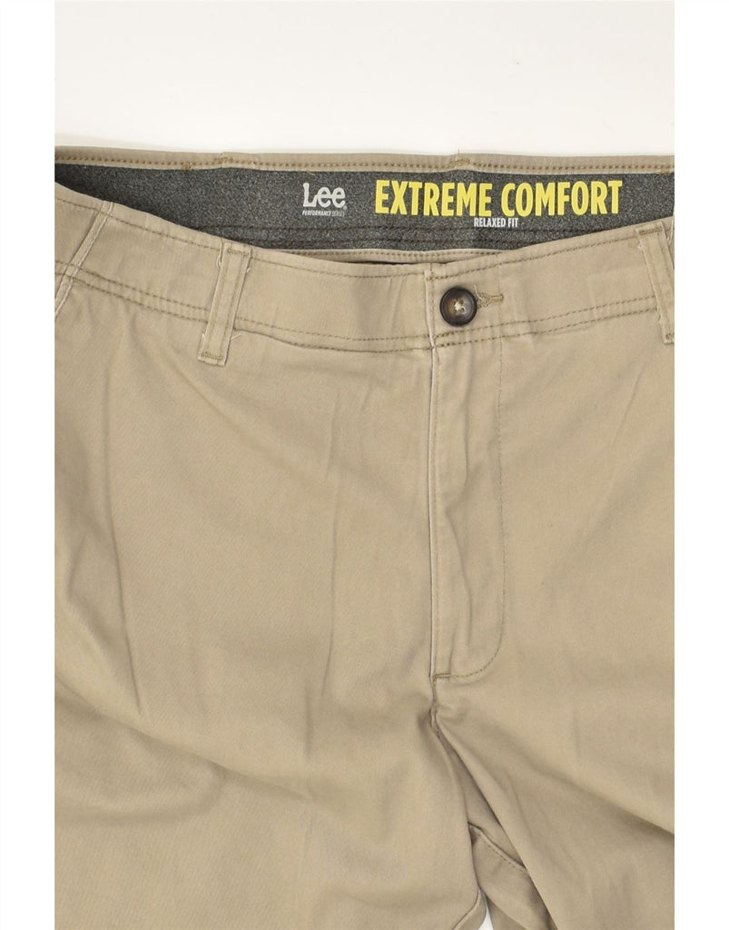 LEE Mens Extreme Comfort Relaxed Fit Chino Trousers W36 L30 Beige Cotton | Vintage Lee | Thrift | Second-Hand Lee | Used Clothing | Messina Hembry 