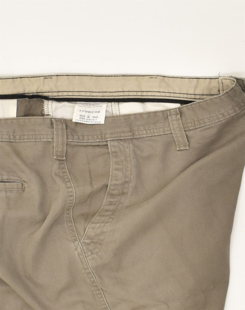 LEE Mens Straight Chino Trousers W40 L30  Grey Cotton | Vintage Lee | Thrift | Second-Hand Lee | Used Clothing | Messina Hembry 