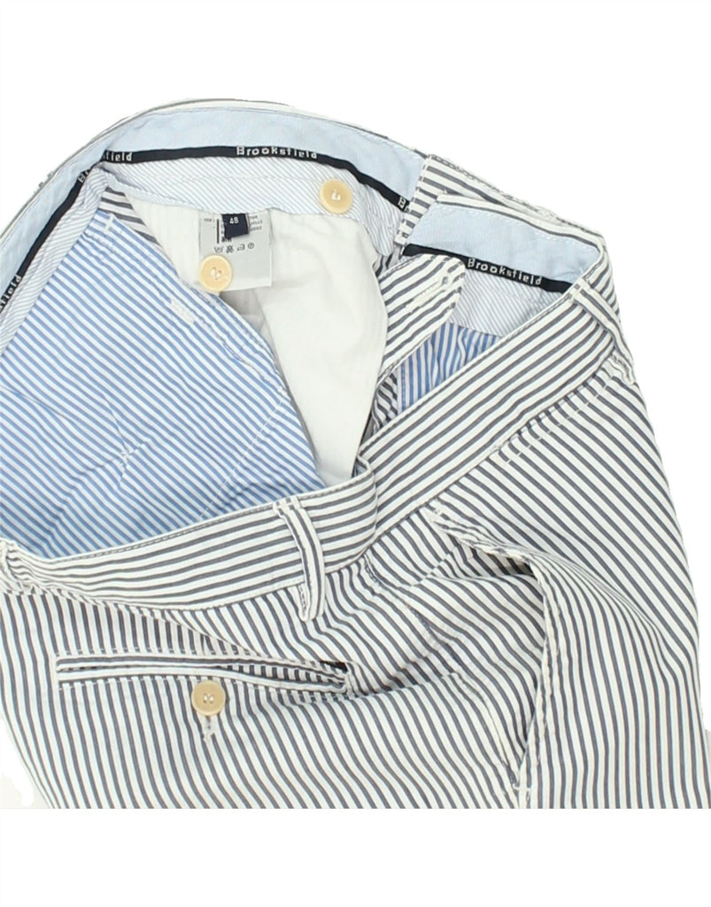 BROOKSFIELD Mens Chino Shorts IT 48 Medium W32  Grey Striped Cotton | Vintage Brooksfield | Thrift | Second-Hand Brooksfield | Used Clothing | Messina Hembry 
