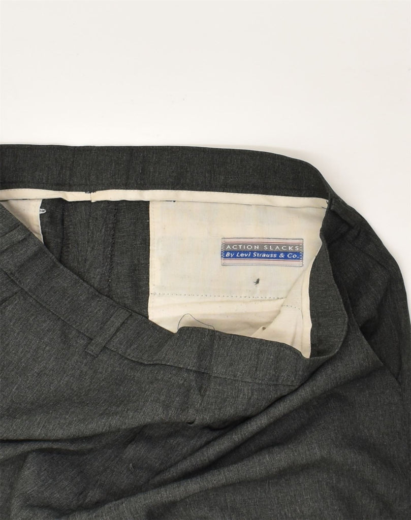 LEVI'S Mens Straight Suit Trousers W38 L30  Grey Cotton | Vintage Levi's | Thrift | Second-Hand Levi's | Used Clothing | Messina Hembry 