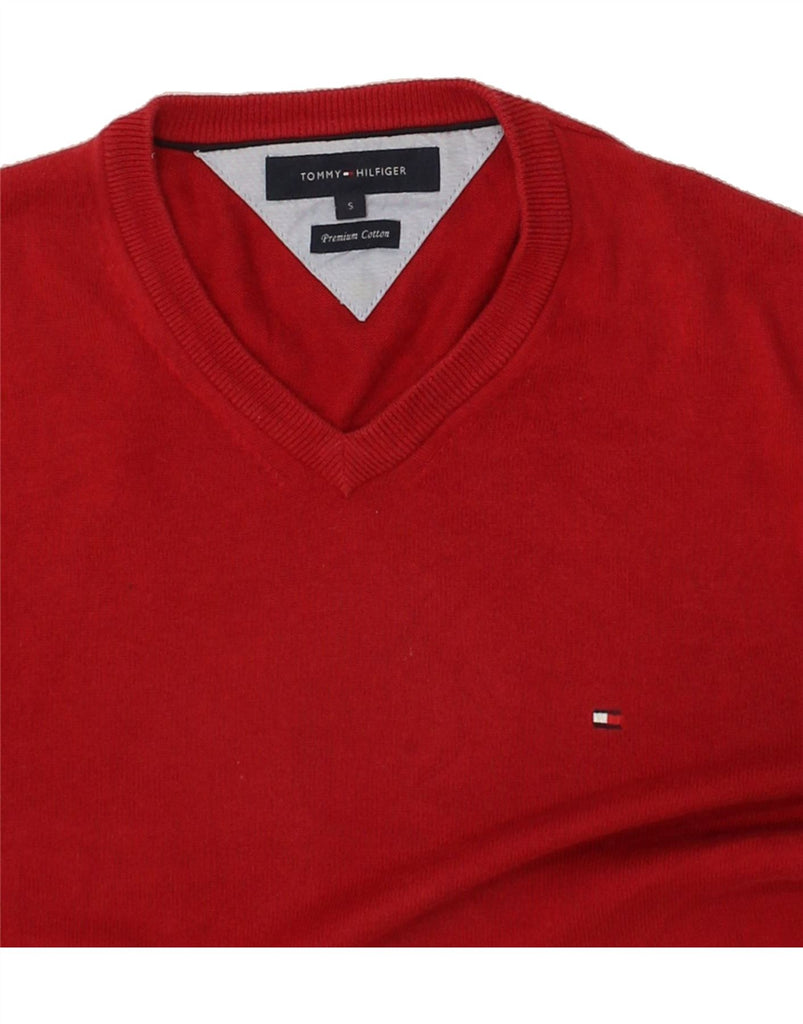 TOMMY HILFIGER Mens V-Neck Jumper Sweater Small Red Cotton | Vintage Tommy Hilfiger | Thrift | Second-Hand Tommy Hilfiger | Used Clothing | Messina Hembry 