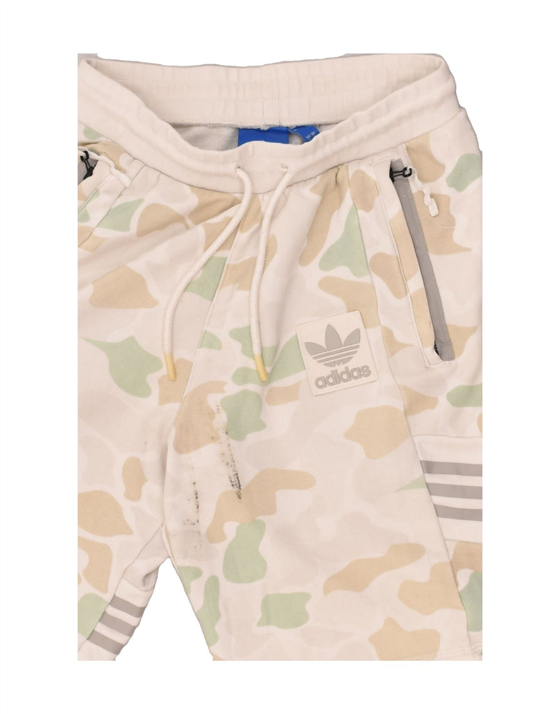 ADIDAS Mens Sport Shorts Small Off White Camouflage | Vintage Adidas | Thrift | Second-Hand Adidas | Used Clothing | Messina Hembry 