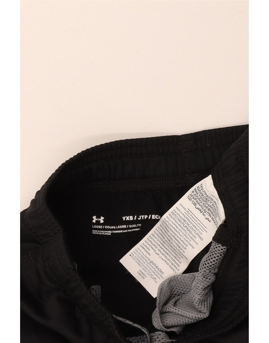 UNDER ARMOUR Boys Tracksuit Trousers 6-7 Years XS W22 L22 Black