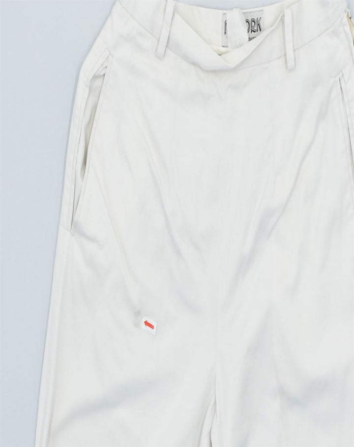 VINTAGE Womens High Waist Casual Trousers IT 44 Medium W26 L29 White | Vintage | Thrift | Second-Hand | Used Clothing | Messina Hembry 