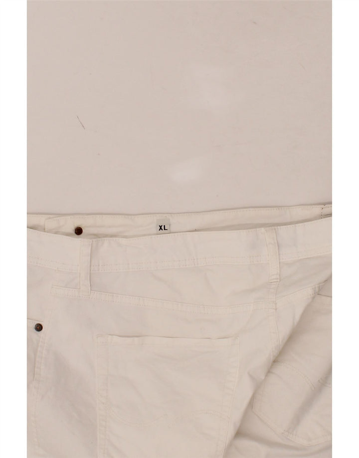 JACK & JONES Mens Casual Shorts XL W38  White Polyester Vintage Jack & Jones and Second-Hand Jack & Jones from Messina Hembry 