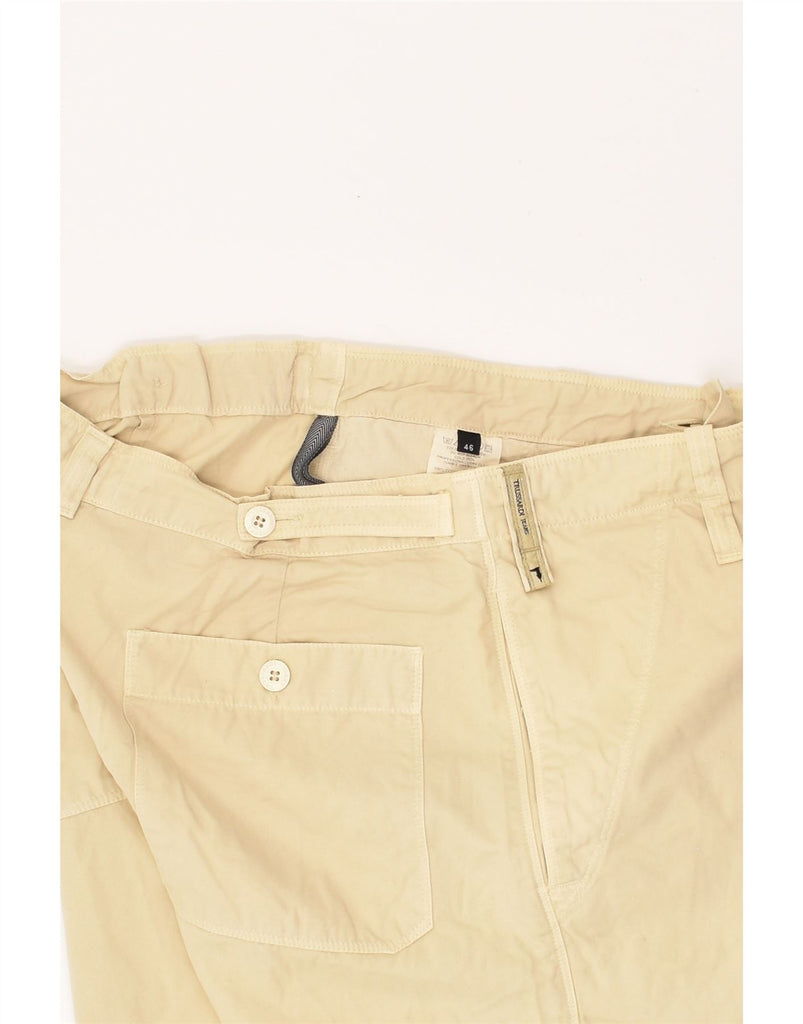 TRUSSARDI Mens Casual Shorts IT 46 Small W28  Beige Cotton | Vintage Trussardi | Thrift | Second-Hand Trussardi | Used Clothing | Messina Hembry 