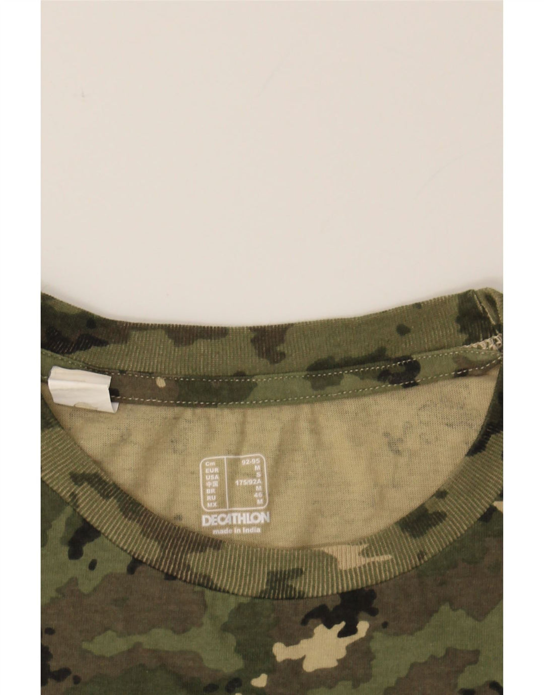 DECATHLON Mens T-Shirt Top Medium Khaki Camouflage Cotton Vintage Decathlon and Second-Hand Decathlon from Messina Hembry 