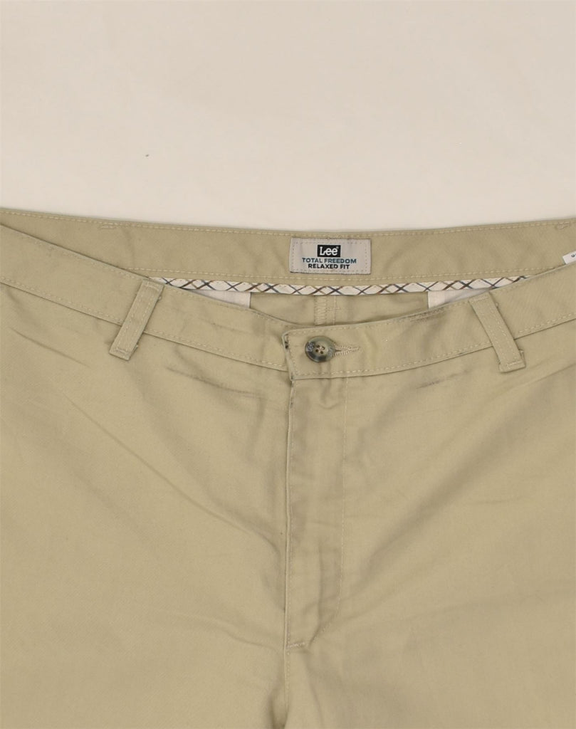 LEE Mens Relaxed Fit Chino Trousers W40 L30  Beige Polyester | Vintage Lee | Thrift | Second-Hand Lee | Used Clothing | Messina Hembry 